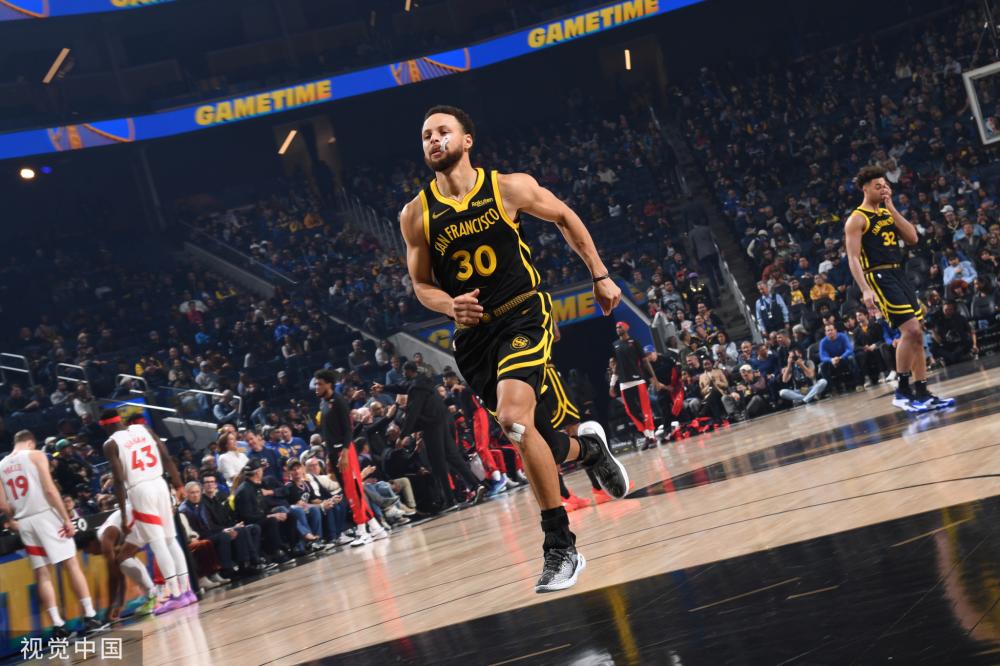 更让我们相 更让我们相