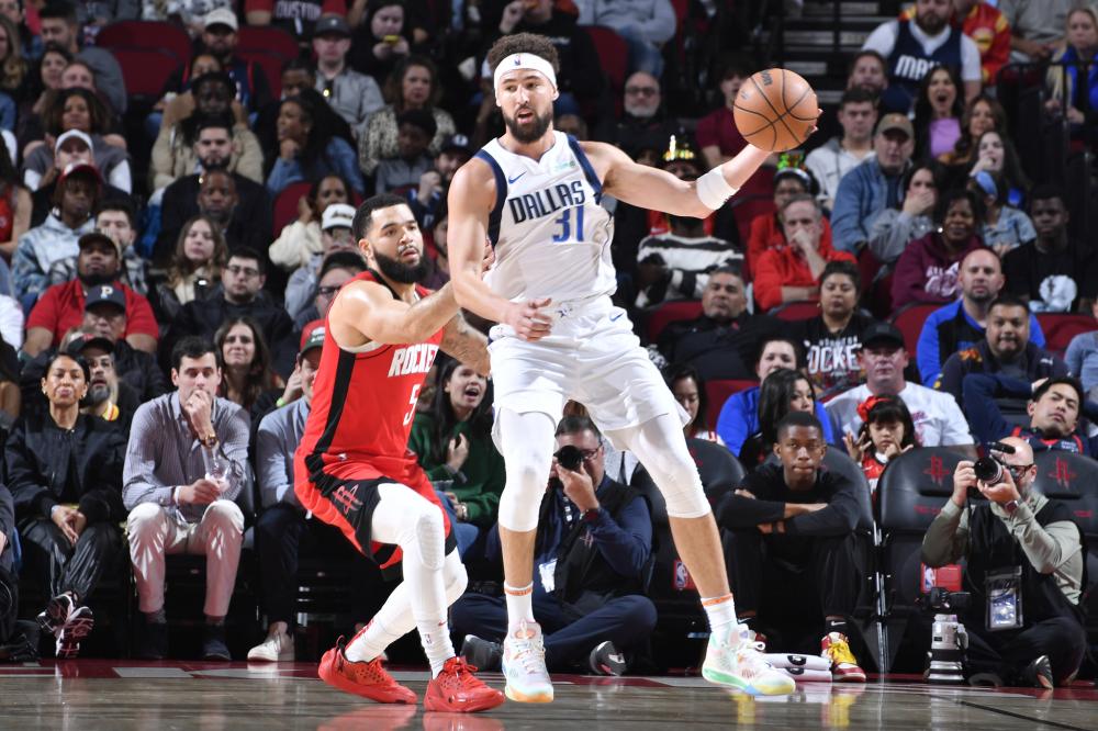 2不敌美因 2不敌美因